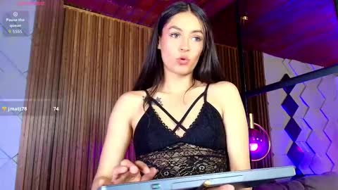 Snapshot of diamond_black19 chatting on 10/13/25, 07:03 Camila and Megan online show from 10/13/25, 07:03