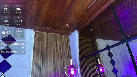 Snapshot of diamond_black19 chatting on 10/25/25, 07:08 Camila and Megan online show from 10/25/25, 07:08