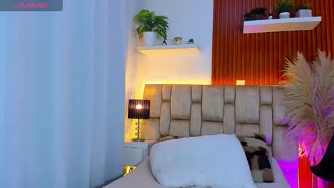 diamond_canela online show from 09/26/25, 01:42