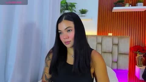 Snapshot of diamond_canela chatting on 03/22/26, 03:21 diamond_canela online show from 03/22/26, 03:21
