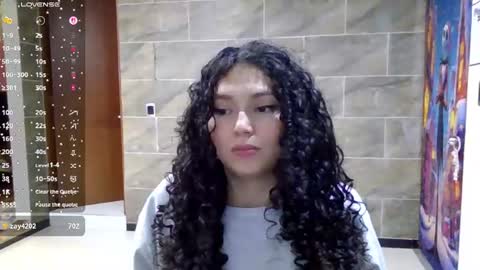 DiamondCurls online show from 07/28/26, 04:39