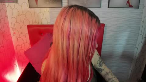 Vanessa online show from 03/12/25, 07:38