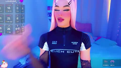 Snapshot of diamond_hott1 chatting on 10/15/25, 07:03 AmayaGirl online show from 10/15/25, 07:03