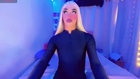 Snapshot of diamond_hott1 chatting on 12/02/25, 03:56 AmayaGirl online show from 12/02/25, 03:56