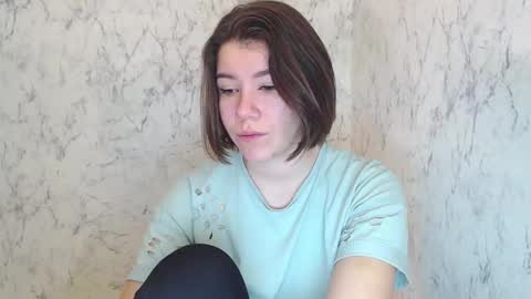 Snapshot of diamond_is chatting on 12/15/25, 03:22 diamond is online show from 12/15/25, 03:22