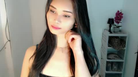 Snapshot of diamond_temptress chatting on 06/12/26, 10:36 diamond_temptress online show from 06/12/26, 10:36