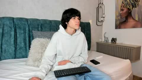 diamond_twink online show from 06/22/26, 01:52