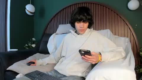 diamond_twink online show from 07/15/26, 05:34