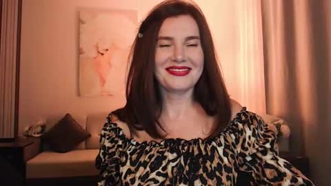 Diana DeLua online show from 10/04/25, 06:17