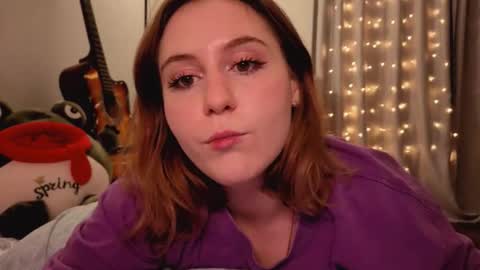 Snapshot of diana_floweri chatting on 10/04/25, 04:16 Diana online show from 10/04/25, 04:16