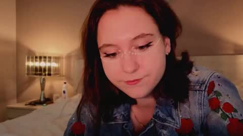 Snapshot of diana_floweri chatting on 10/26/25, 06:08 Diana online show from 10/26/25, 06:08