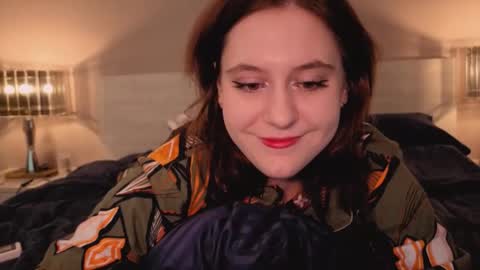 Snapshot of diana_floweri chatting on 11/02/25, 02:47 Diana online show from 11/02/25, 02:47