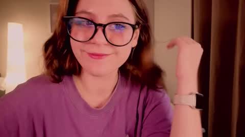 Snapshot of diana_floweri chatting on 11/29/25, 03:53 Diana online show from 11/29/25, 03:53