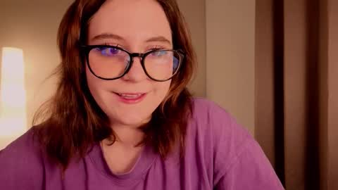 Snapshot of diana_floweri chatting on 12/03/25, 04:09 Diana online show from 12/03/25, 04:09