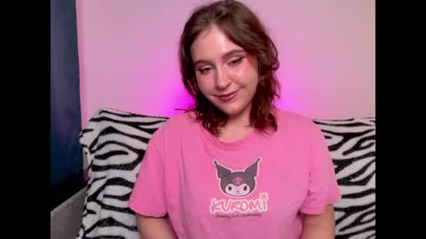 Snapshot of diana_floweri chatting on 06/18/26, 09:58 Diana online show from 06/18/26, 09:58