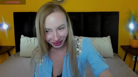 Diana  online show from 05/11/26, 08:31