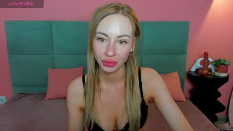 Diana  online show from 05/12/26, 08:55
