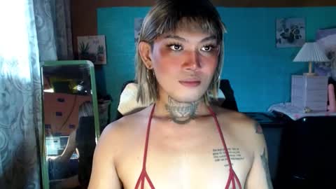 Snapshot of diana_hugex chatting on 11/14/25, 04:22 kak sakir online show from 11/14/25, 04:22