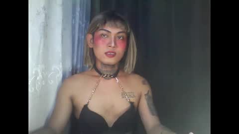 Snapshot of diana_hugex chatting on 11/18/25, 11:36 kak sakir online show from 11/18/25, 11:36