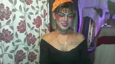 Snapshot of diana_hugex chatting on 11/28/25, 12:35 kak sakir online show from 11/28/25, 12:35