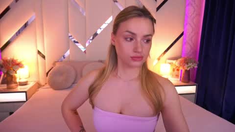 Snapshot of diana_nova chatting on 05/23/26, 07:02 diana_nova online show from 05/23/26, 07:02