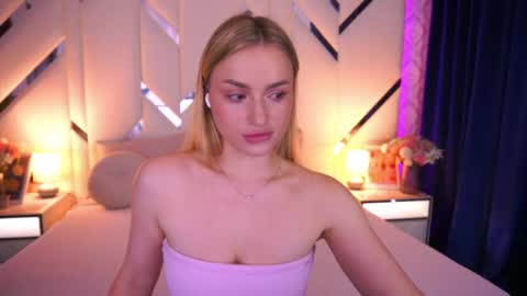 Snapshot of diana_nova chatting on 06/05/26, 02:12 diana_nova online show from 06/05/26, 02:12