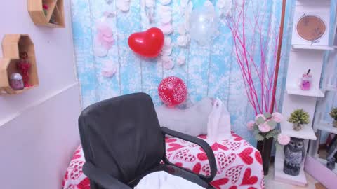 Snapshot of diana_serna chatting on 02/14/25, 02:54 Diana online show from 02/14/25, 02:54