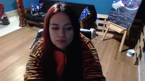 diana online show from 03/09/25, 10:19