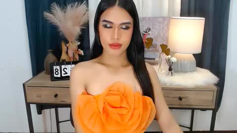 Snapshot of diana_victoria chatting on 10/27/25, 05:50 diana_victoria online show from 10/27/25, 05:50