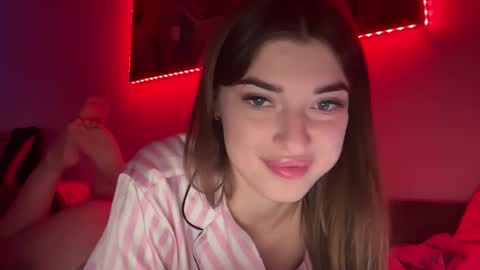 Snapshot of dianaa_lee chatting on 10/09/25, 11:14 DIANA online show from 10/09/25, 11:14