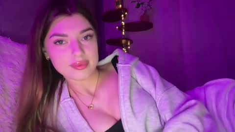 Snapshot of dianaa_lee chatting on 03/02/26, 11:22 DIANA online show from 03/02/26, 11:22