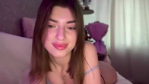 Snapshot of dianaa_lee chatting on 04/28/26, 02:27 DIANA online show from 04/28/26, 02:27