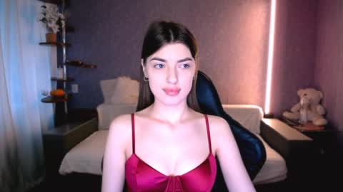 Snapshot of dianaa_lee chatting on 06/03/26, 04:23 DIANA online show from 06/03/26, 04:23