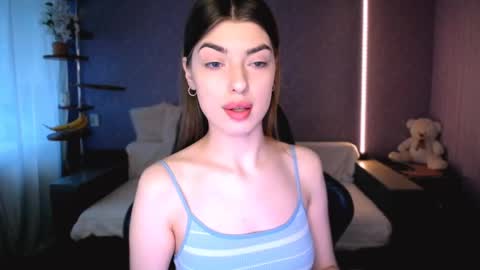 Snapshot of dianaa_lee chatting on 06/07/26, 01:48 DIANA online show from 06/07/26, 01:48