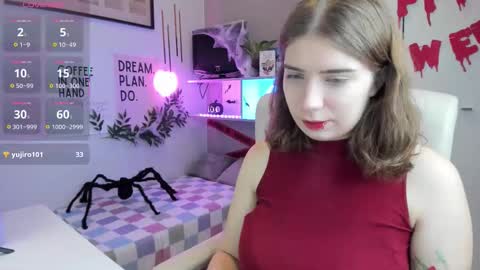 Diana online show from 10/28/25, 09:50