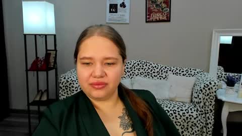 Snapshot of dianakristol chatting on 05/17/26, 05:27 Diana online show from 05/17/26, 05:27