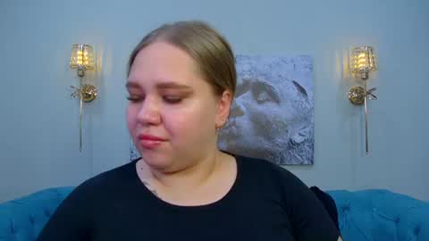 Snapshot of dianakristol chatting on 06/10/26, 06:45 Diana online show from 06/10/26, 06:45