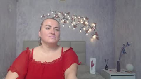 Diana online show from 02/17/26, 07:27