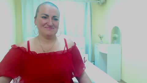 Diana online show from 05/29/26, 05:27