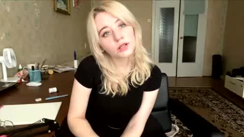 Diana online show from 06/15/26, 08:05