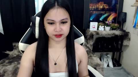 Diane online show from 02/01/25, 01:55