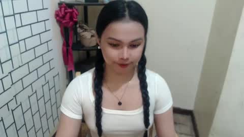 Diane online show from 02/04/25, 12:51