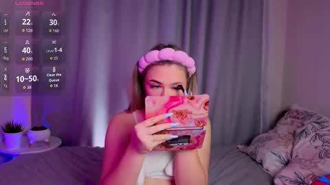 diannedibartolo online show from 11/12/25, 07:03