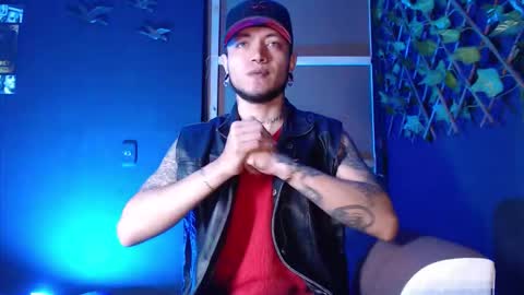 Snapshot of dicaprioo_ chatting on 11/14/25, 03:33 DICAPRIO online show from 11/14/25, 03:33