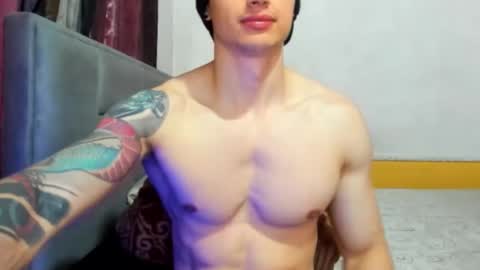 Snapshot of dick_demon_1 chatting on 11/05/25, 04:29 jhon online show from 11/05/25, 04:29