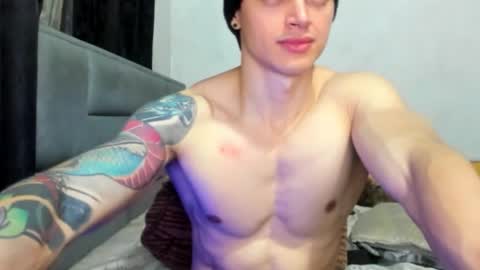 jhon online show from 11/18/25, 09:30