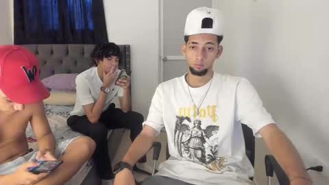 Snapshot of dick_master17 chatting on 11/07/25, 11:54 dick online show from 11/07/25, 11:54