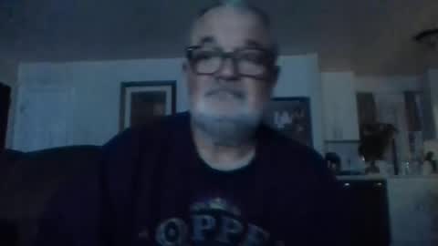 Snapshot of dickjr26 chatting on 01/18/25, 10:39 dickjr26 online show from 01/18/25, 10:39