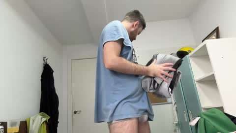 Im Julian  all cum shot videos here    online show from 01/27/25, 09:02