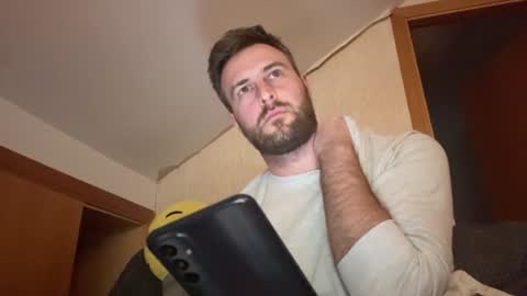 Im Julian  all cum shot videos here    online show from 02/04/25, 08:38